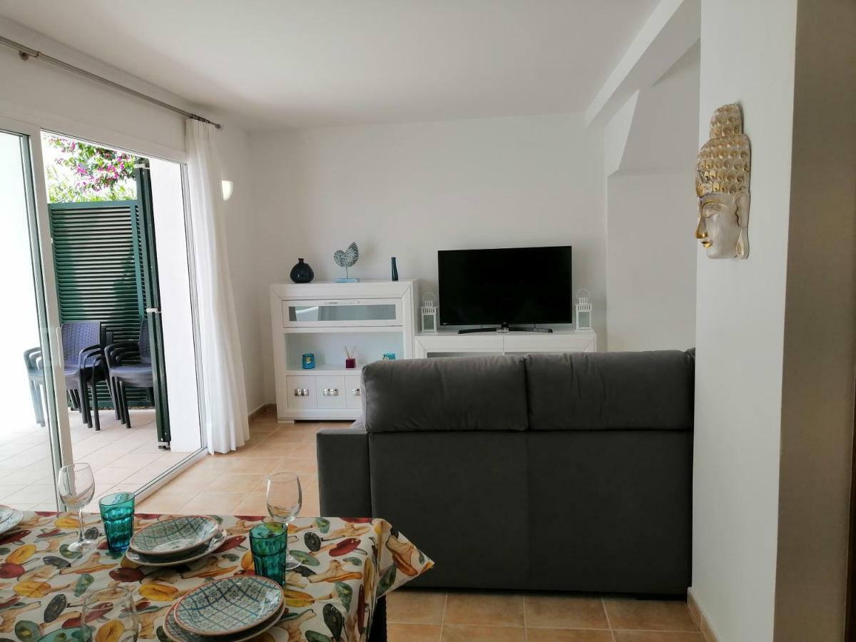 Villa Diplomado 埃斯·梅卡达尔 外观 照片